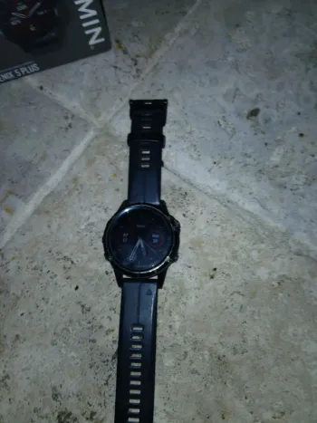 Used Garmin Fenix 5 Plus bike — image 3 of 4