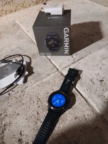 Used Garmin Fenix 5 Plus bike — image 4 of 4