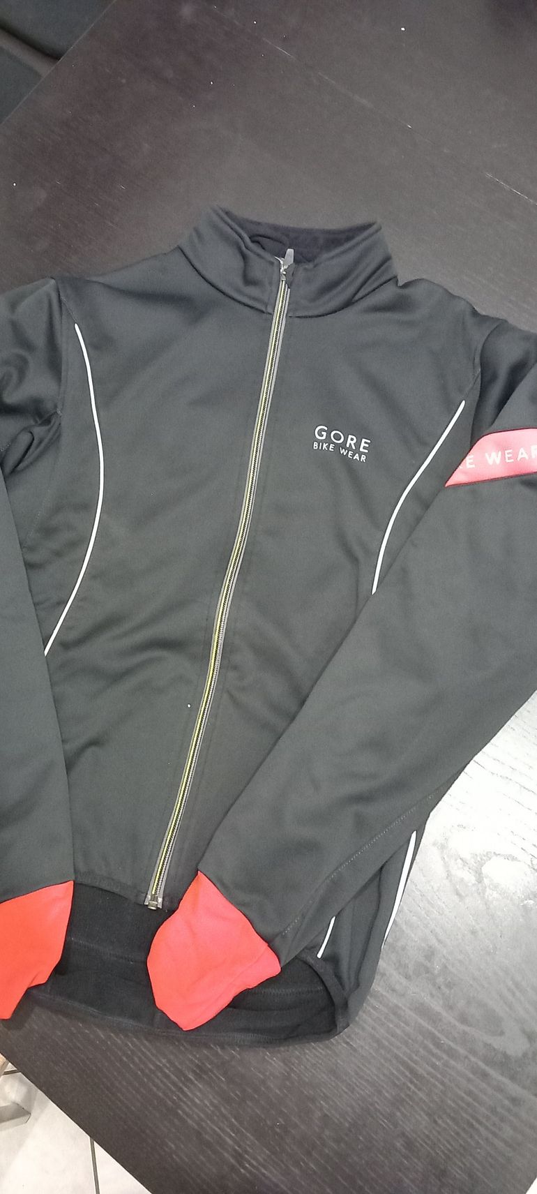 Used Gorewear Giacca Invernale Ciclismo bike — image 1 of 3