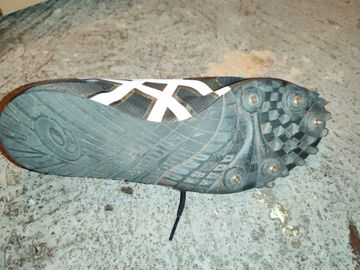 Used Asics hyper LD bike — image 2 of 5