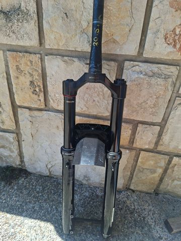 Brugt RockShox Zeb Ultimate Fork 2024 bike — billede 5 af 13