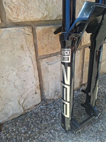 Brugt RockShox Zeb Ultimate Fork 2024 bike — billede 3 af 13