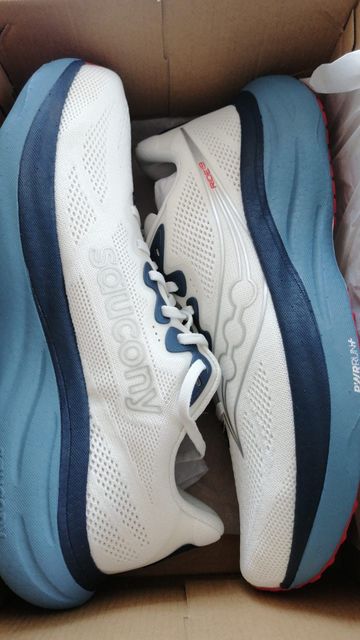 Saucony ride19 Running Shoes usato