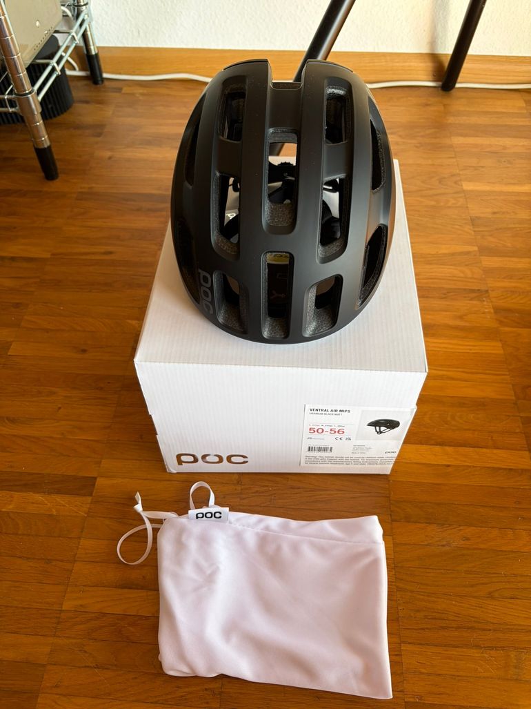Używany POC Ventral Air MIPS Helmet Uranium Black Matt bike — zdjęcie 6 z 6