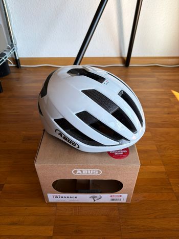 Gebrauchtes ABUS WingBack Rennrad Helm Shiny White bike