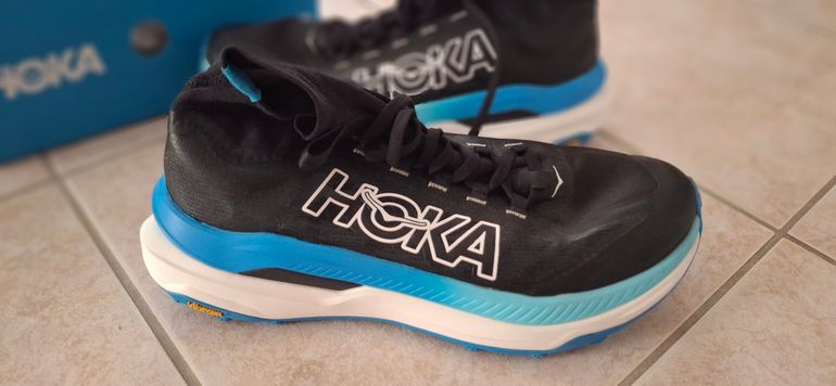 Hoka Tecton X3 2026 bike d'occasion — image 3 sur 4