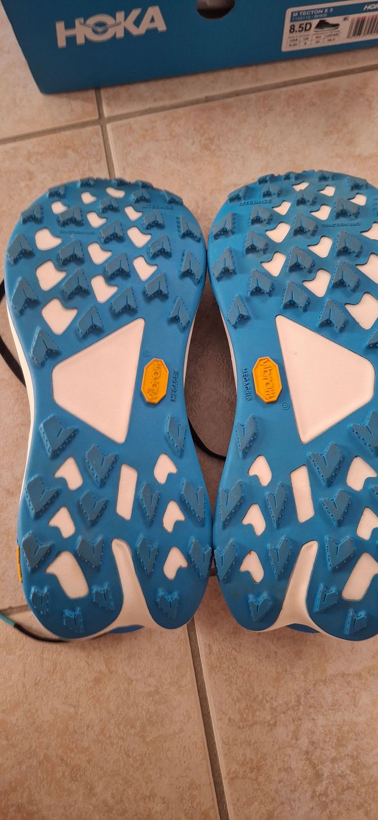 Hoka Tecton X3 2026 bike d'occasion — image 4 sur 4