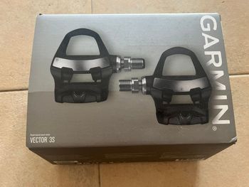 Used Garmin Vector 3 Power Meter Pedals 2021 bike