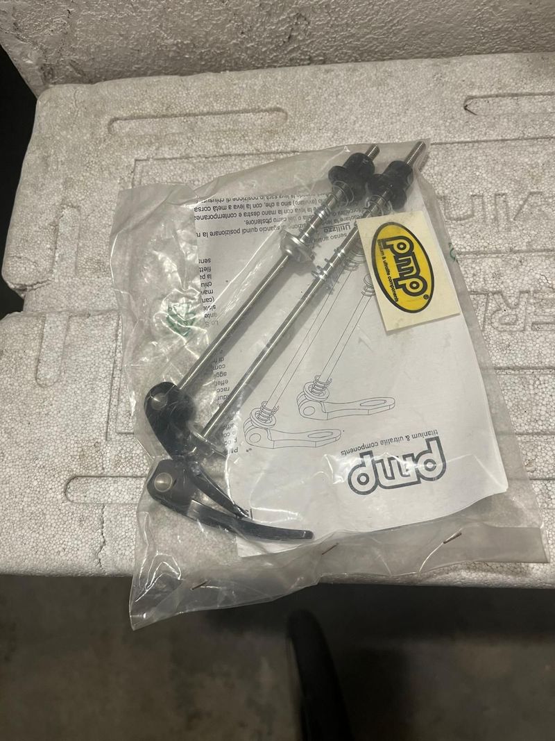 Used pmp Quick Releases bike — image 1 of 3