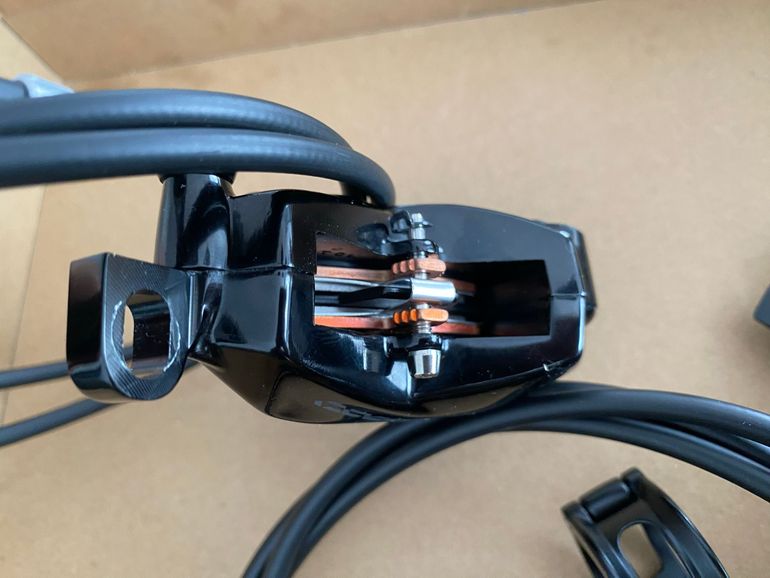 Sram Code Stealth Silver 2025 bike d'occasion — image 5 sur 6