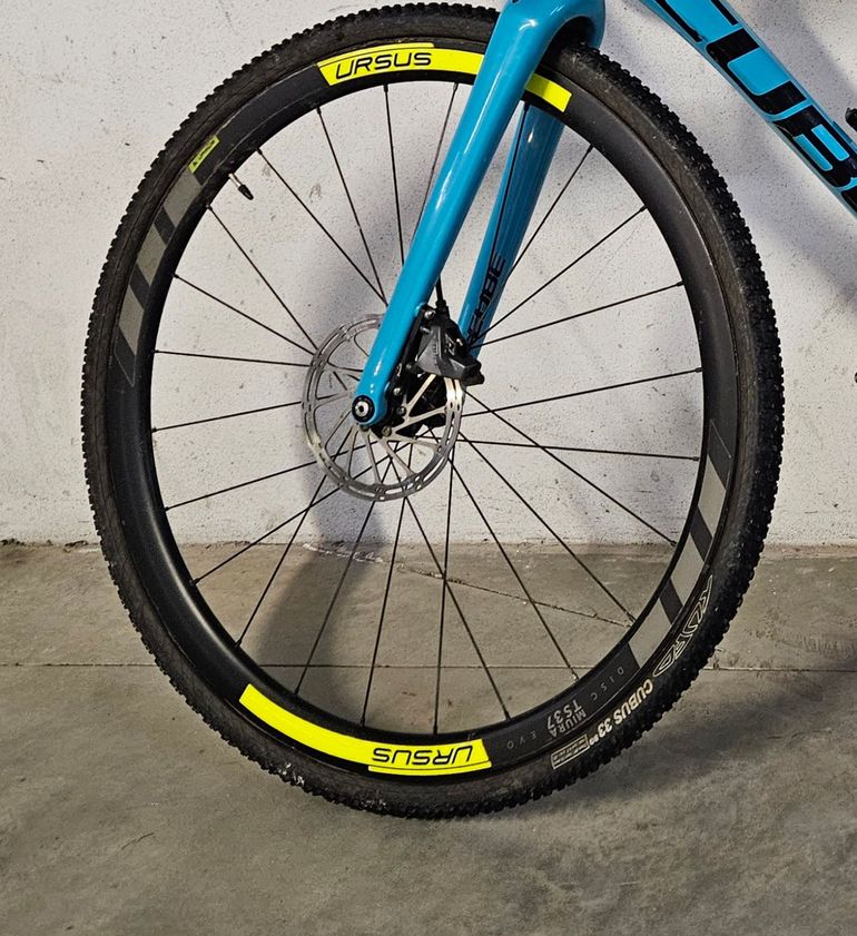 Used URSUS Miura TC37 Road Carbon Tubolare 2022 bike — image 1 of 2