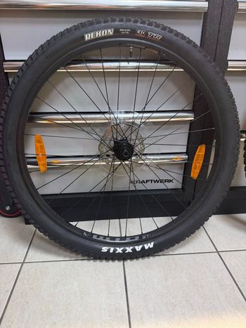 Used Wtb ST i30 Shimano MT400 29" 2025 bike — image 2 of 6