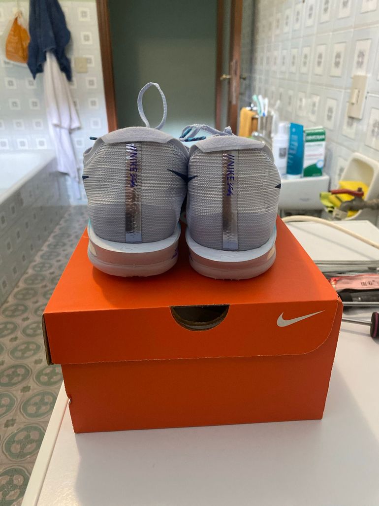 Używany Nike zoomx streakfly 2 bike — zdjęcie 4 z 7