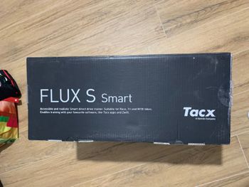 Używany Tacx FLUX S Smart Trainer 2024 bike — zdjęcie 2 z 7
