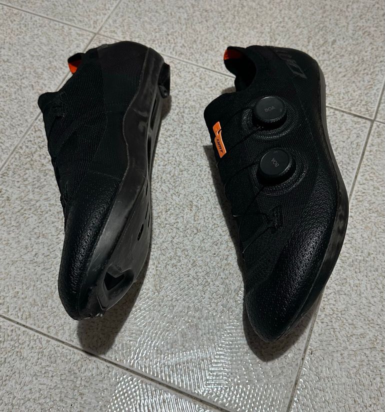 Gebrauchtes Dmt KR0 Road Cycling Shoes 2025 bike — Bild 3 von 5