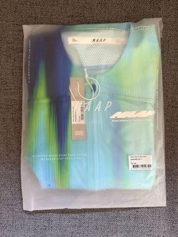 Brugt MAAP Pro Air Jersey 2026 bike — billede 6 af 8
