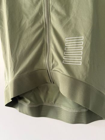 Używany Rapha Pro Team Jersey Trikot bike — zdjęcie 4 z 6