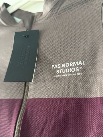 Pas Normal Studios Jersey Trikot bike d'occasion — image 4 sur 5
