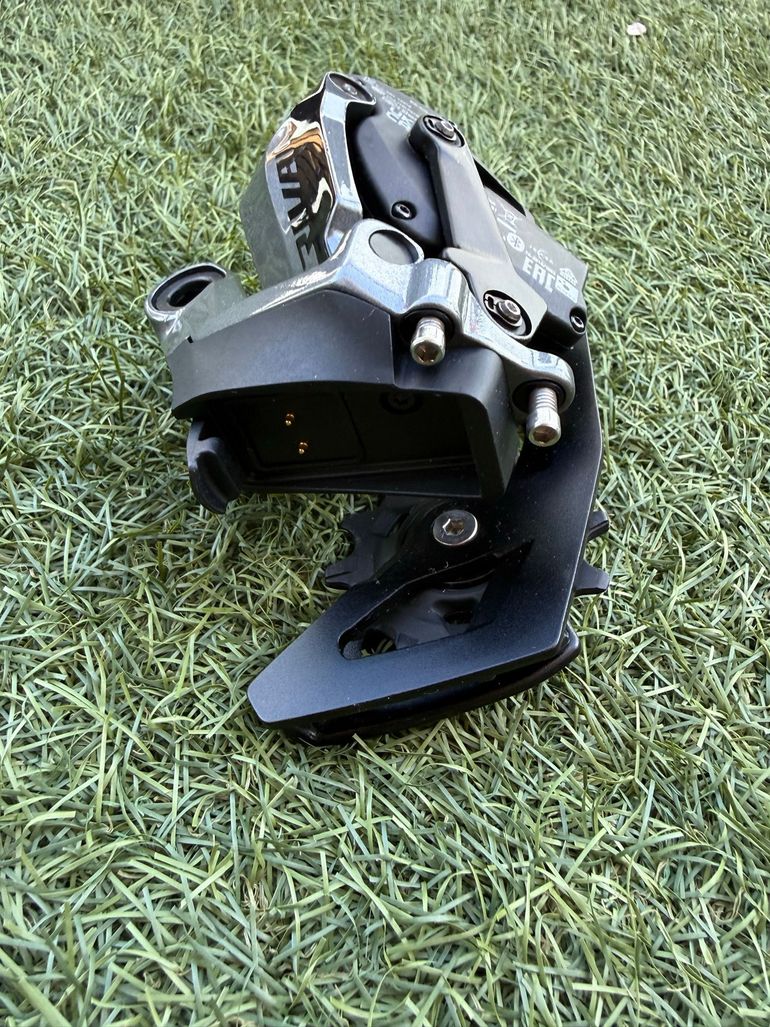 Używany Sram Rival Etap 12V 10/36 Axs 2026 bike — zdjęcie 3 z 8