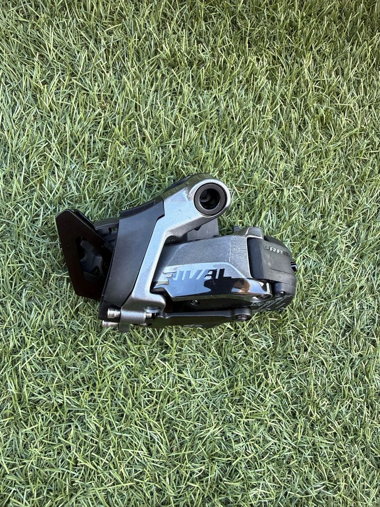 Używany Sram Rival Etap 12V 10/36 Axs 2026 bike — zdjęcie 1 z 8