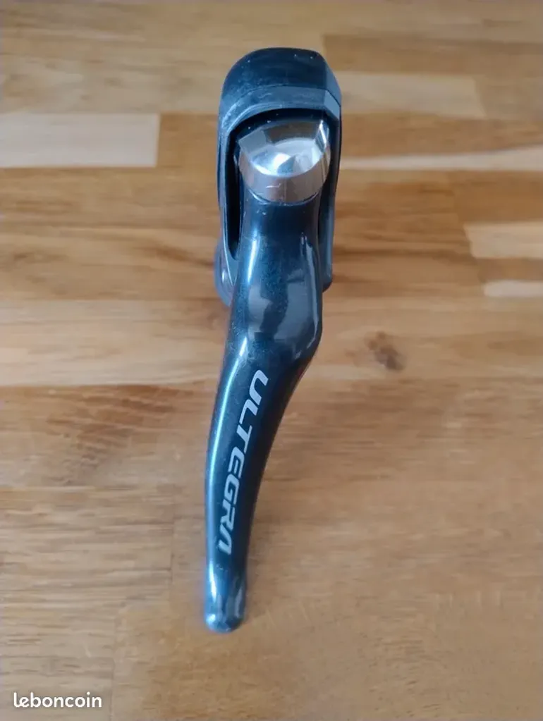 Used Shimano ST-R8000 bike — image 1 of 7