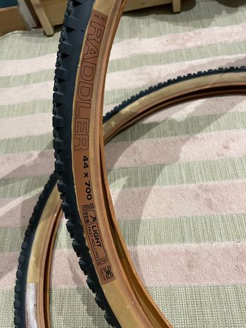 Used Wtb Raddler Gravel Tire 2026 bike — image 2 of 4