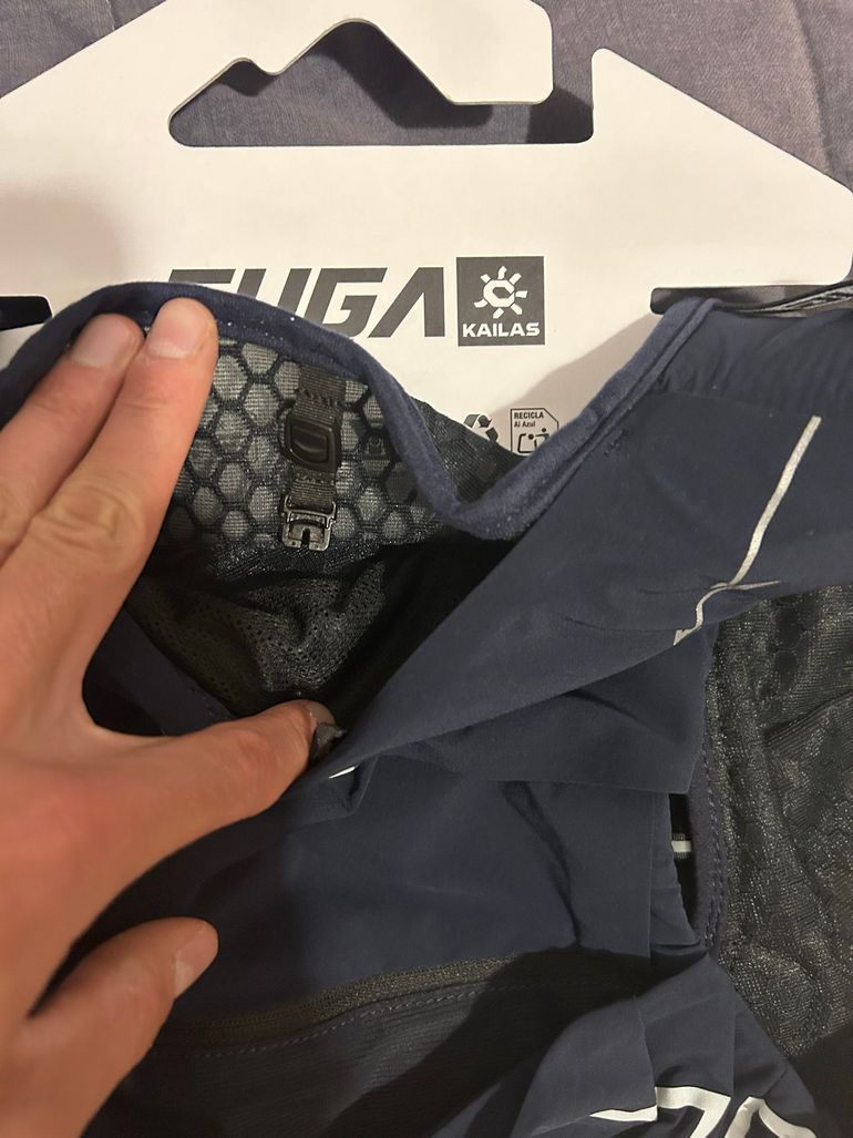 Używany kailas fuga Fuga Air 8 IV Gilet Trail Running Tecnico Navy Blue 2026 bike — zdjęcie 10 z 10