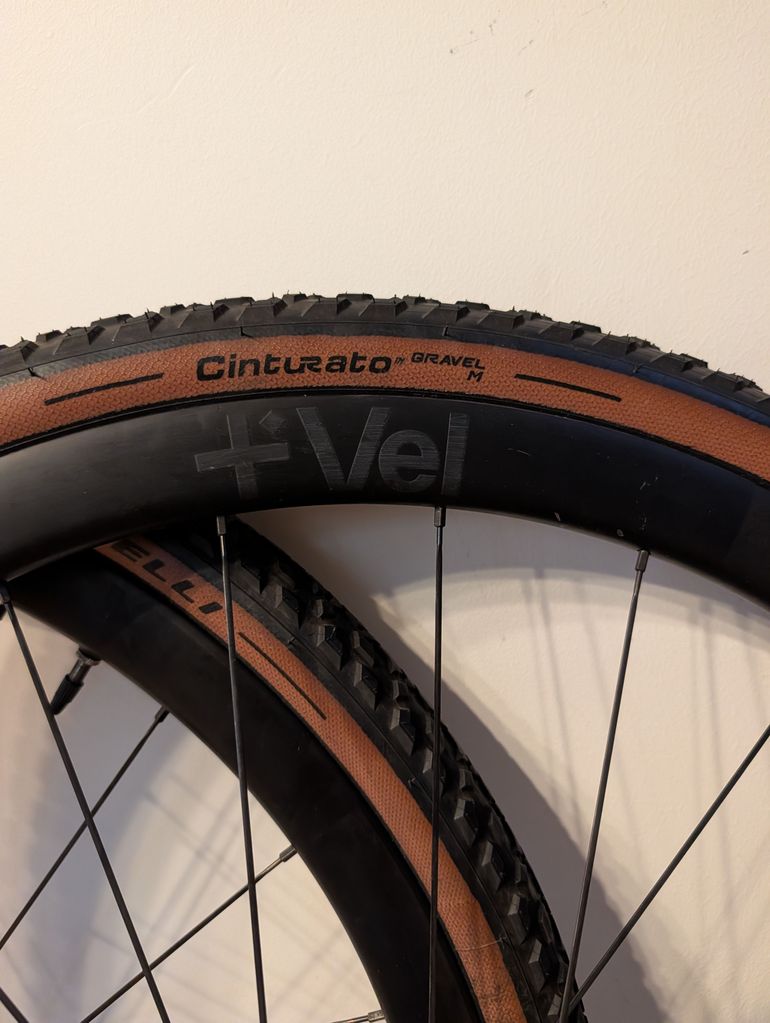 Używany +Vel Vel+ rsl carbon wheelset 2024 bike — zdjęcie 6 z 9