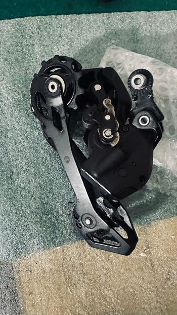 Używany Shimano 105 Di2 Groupset bike — zdjęcie 4 z 7