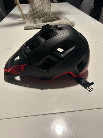 Używany MET Terranova helmet Cycling Accessories