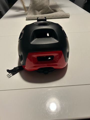 Used MET Terranova helmet bike — image 4 of 7