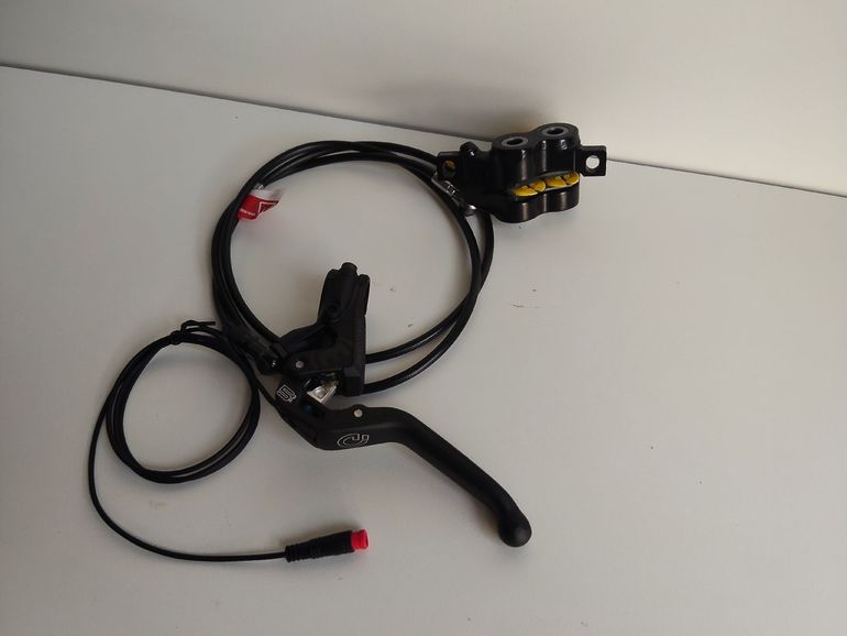 Used Magura FRENO DELANTERO MT5E 2025 bike — image 2 of 6