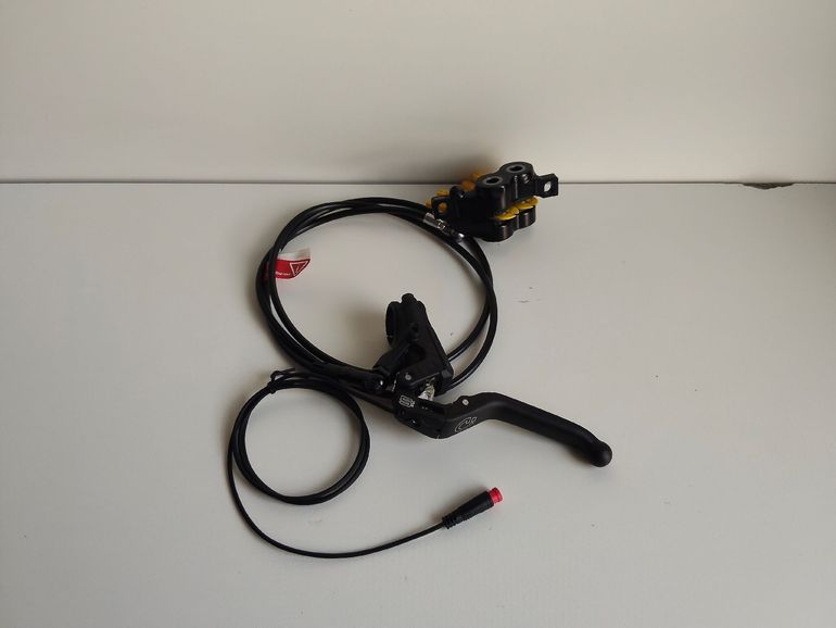 Used Magura FRENO DELANTERO MT5E 2025 bike — image 1 of 6