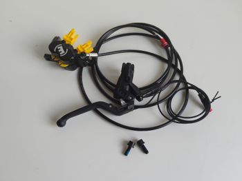 Brugt Magura FRENO DELANTERO MT5E 2025 bike