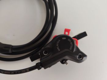 Used Shimano FRENO TRASERO MT501 2025 bike — image 6 of 7