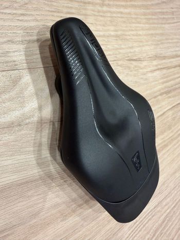 Gebrauchtes Sq Lab 613 Ergowave R Sattel Carbon Breite 11cm bike — Bild 2 von 6