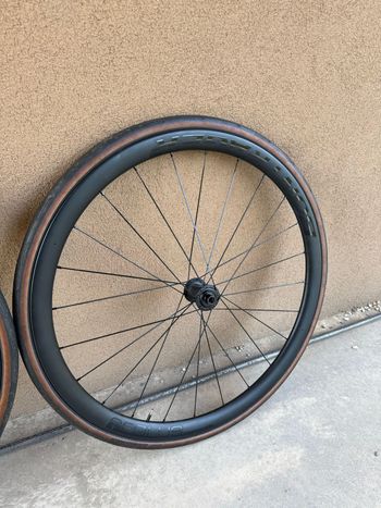 Used Bontrager Aeolus Elite 35 TLR Disc Wheel 2024 bike — image 3 of 7