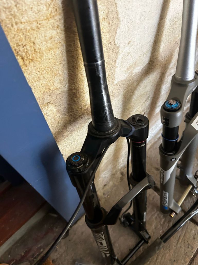 Gebrauchtes RockShox Pike Ultimate 27, 5 bike — Bild 1 von 4