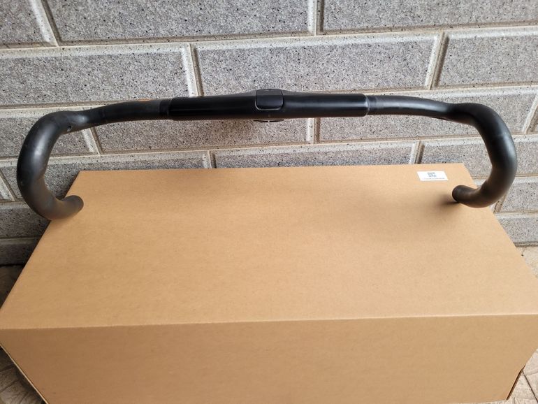 Used Canyon CP0039 Handlebar 2024 bike — image 1 of 7