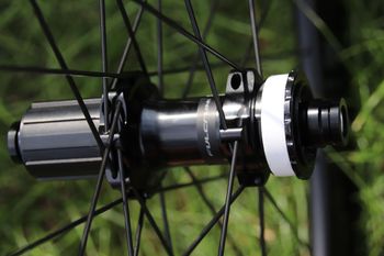 Used Fulcrum Airbeat 550 DB 700c bike — image 4 of 10