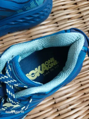 Gebrauchtes Hoka Running Shoes 37 1/3 bike — Bild 4 von 5