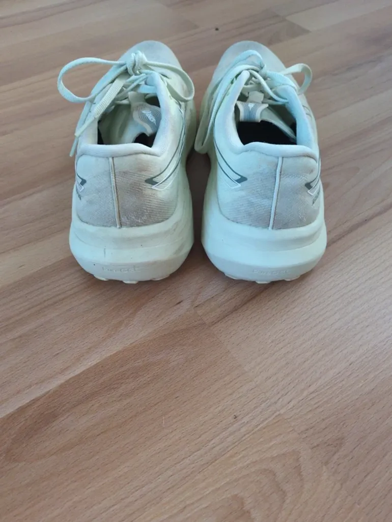 Asics GT 2000 14 bike usato — immagine 2 di 9