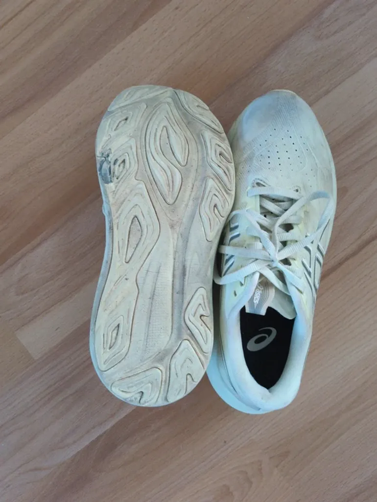 Asics GT 2000 14 bike usato — immagine 5 di 9