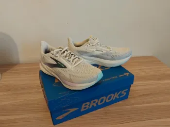 Gebrauchtes Brooks Running shoes women size 40 bike — Bild 10 von 10