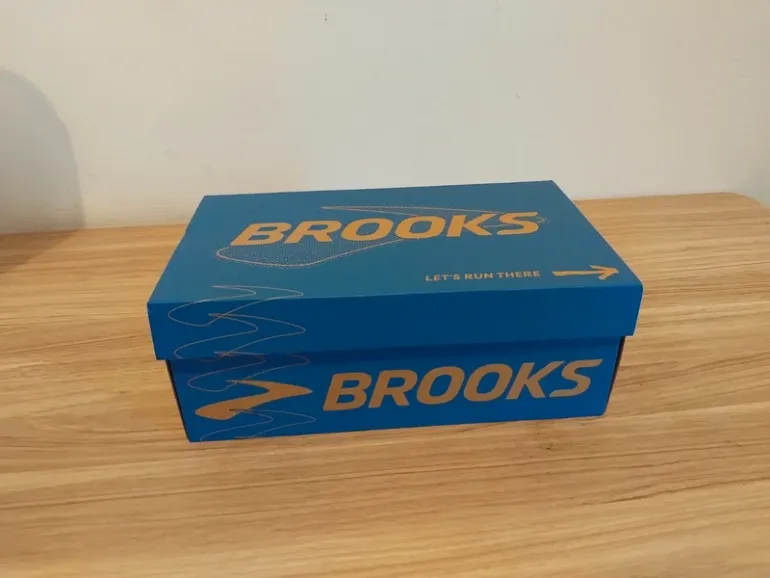 Gebrauchtes Brooks Running shoes women size 40 bike — Bild 3 von 10