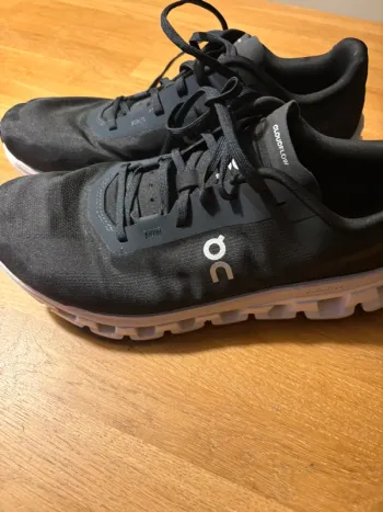 Gebrauchtes On Running Cloudflow bike — Bild 5 von 5