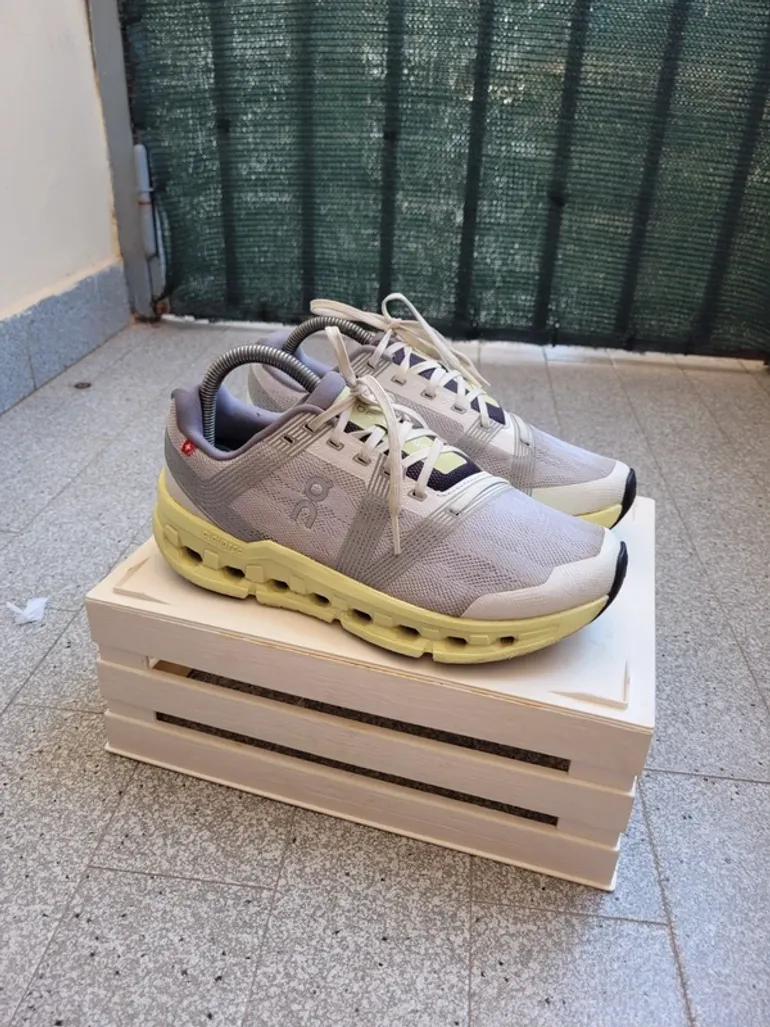 Gebrauchtes On Running CloudGo bike — Bild 1 von 5