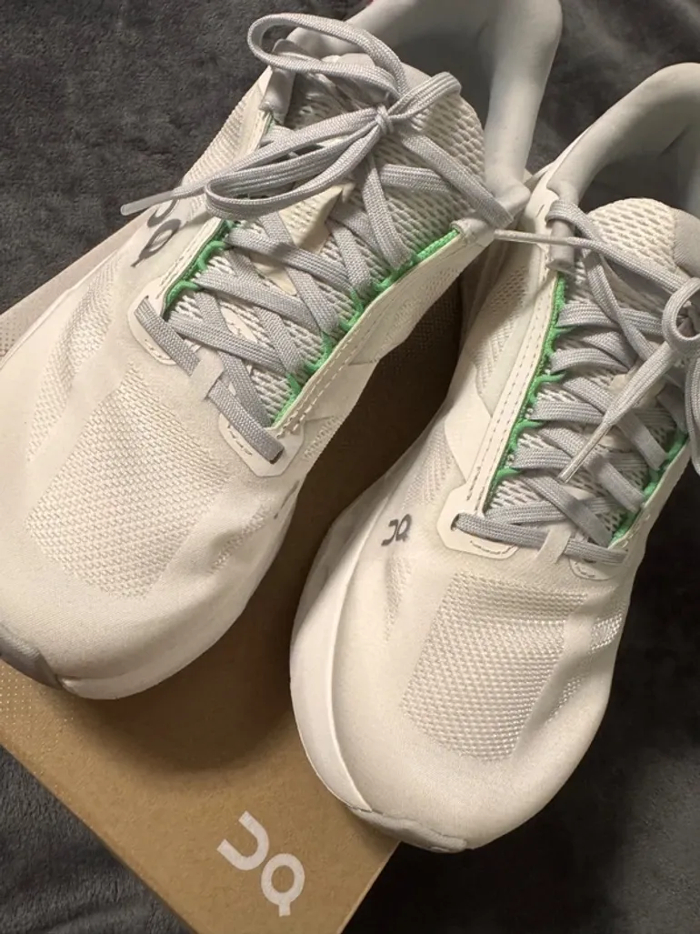 Gebrauchtes On Running Shoes Size 40 bike — Bild 6 von 6