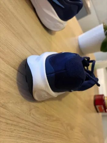 Brugt Nike Running Shoes bike — billede 4 af 12
