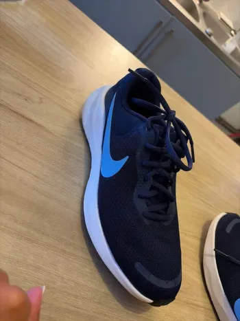 Brugt Nike Running Shoes bike — billede 9 af 12